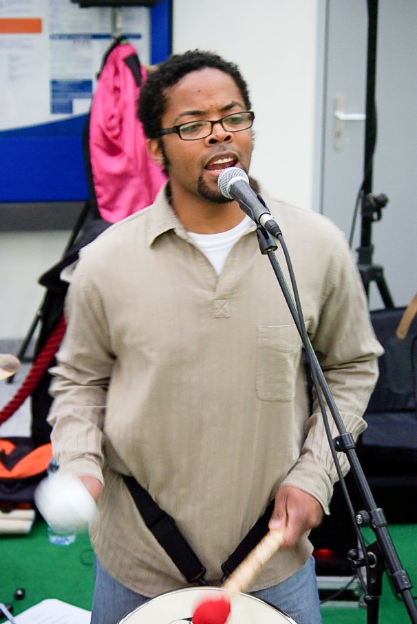 Evry Daily Photo - Concert Ebena Inauguration Gare Evry Centre 159.jpg